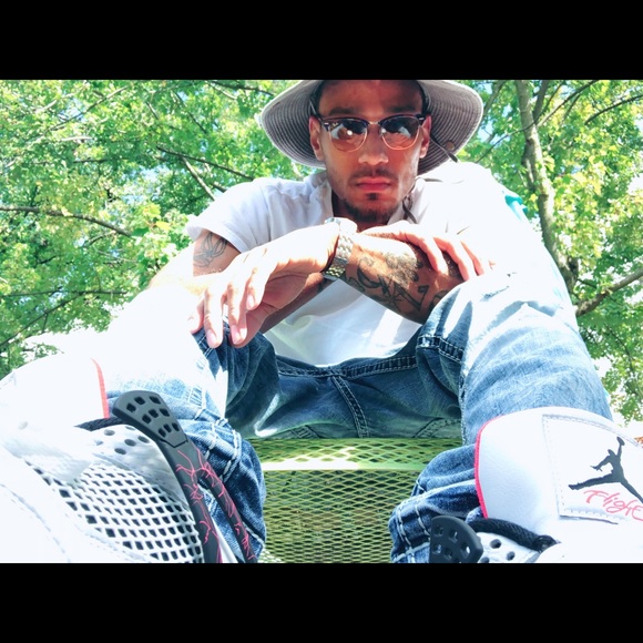 Meet your Posher, Justin - Picture 3 of 6